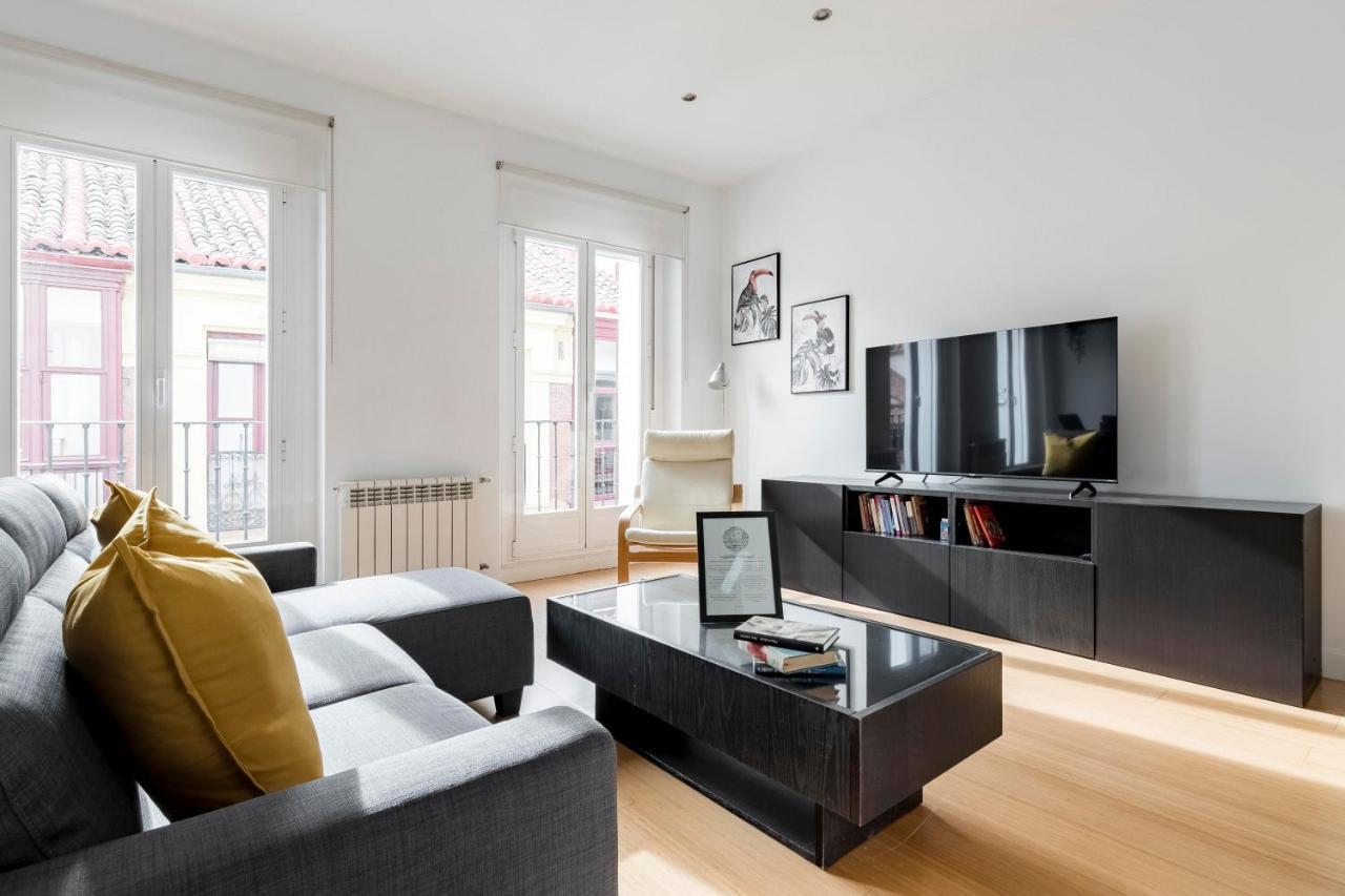Charming Tirso De Molina III Apartment Madrid Luaran gambar